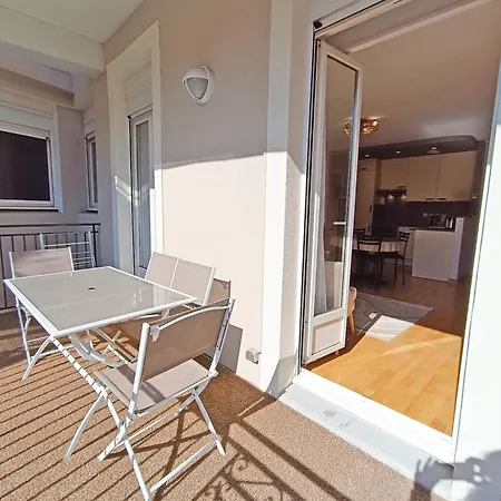 L'aquila, T4, Wi-fi, Parking, Cave, Balcons, Vue Montagne, Ascenseur *