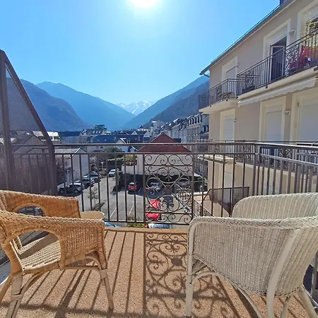 L'aquila, T4, Wi-fi, Parking, Cave, Balcons, Vue Montagne, Ascenseur * Bagnères-de-Luchon